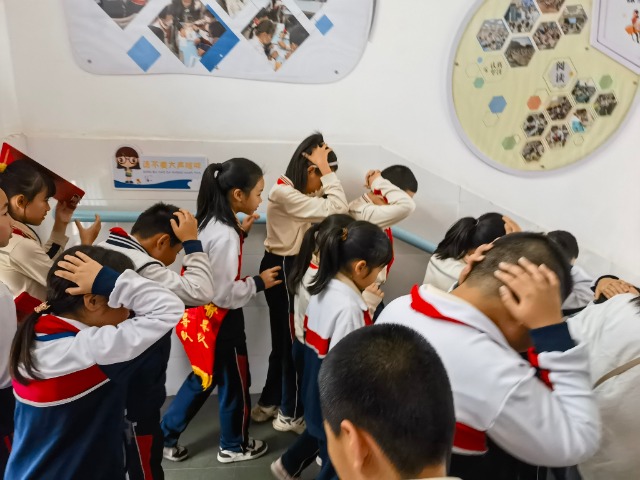 圖一.jpg 圖一.jpg