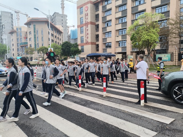 圖四.jpg 圖四.jpg